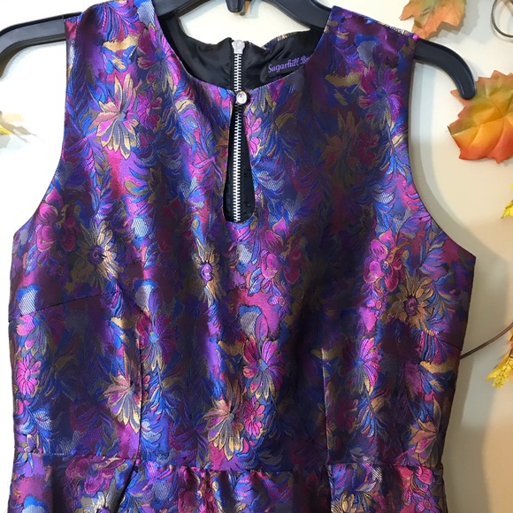 Purple Floral Metallic Fit & Flare Dress Sz L - Picture 3 of 6